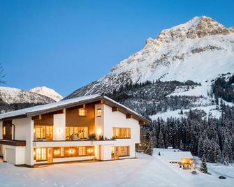 Chalet Lilly - Luxury - Lech am Arlberg - Building
