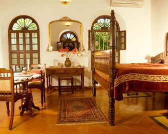 Raheem Residency - Alappuzha - Κρεβατοκάμαρα
