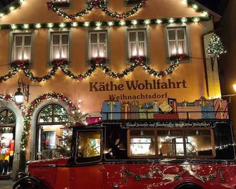 Hotel Herrnschlösschen - Rothenburg ob der Tauber - Building