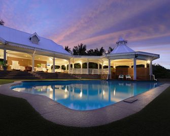 Cousine Island Resort - Гранд-Анс Праслен - Басейн