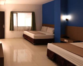 Cassadua Hotel & Residence - Bandung - Bedroom