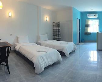 Blue Hip Apartment Nakhon Sri - Nakhon Si Thammarat - Bedroom