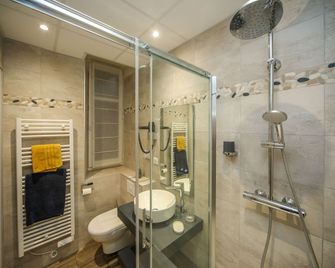 Hôtel Ô Chiroulet - Bagnères-de-Bigorre - Baño