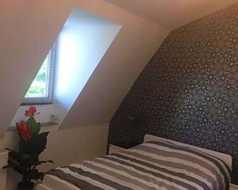 Samos Babbis - Heerlen - Bedroom