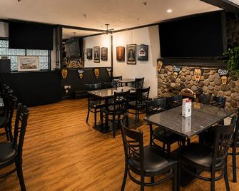 Clydesdale Inn - Surrey - Restaurant