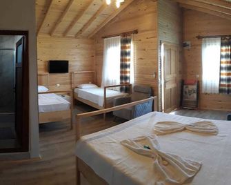 Em Ba Butik Bungalov - Demre - Habitación