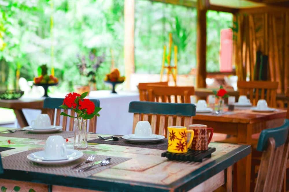 Smart Hotel Pousada Reserva Camburi - סאו סבסטיאו - מסעדה