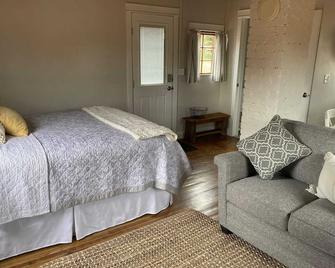 The Little House - Escalante - Schlafzimmer