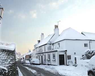 The White Horse Inn - Hassocks - Gebäude