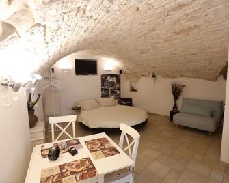 Casa Vacanze Il Rifugio Del Principe - Putignano - Sala de estar