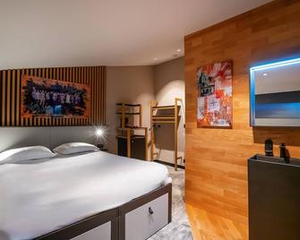 Hotel By Reboul - Boutique Hôtel Cassis - Cassis - Slaapkamer