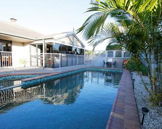 The Stirling Motel - Rockhampton - Pool