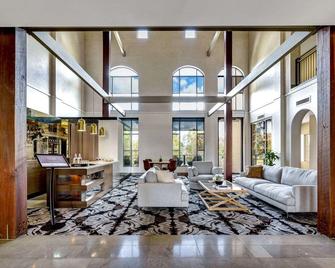 Chateau Elan At The Vintage - פוקולבין - לובי