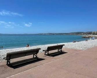 Appartement avec piscine privée - Cagnes-sur-Mer - Plage