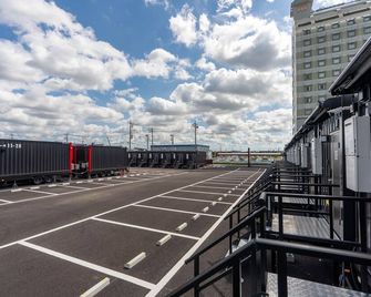 Hotel R9 The Yard Kasama - Mito - Balkon