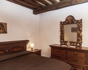 Case Vacanza Podere Risoino - Poggibonsi - Спальня