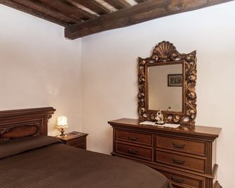 Case Vacanza Podere Risoino - Poggibonsi - Ložnice