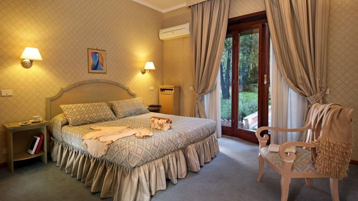 Aurelia Residence