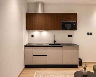 10 Two-Bedroom Apartments in Prime Hawally - Ḩawallī - Cocina