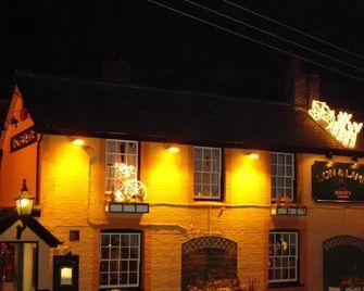 White House - Bishop's Stortford - Clădire