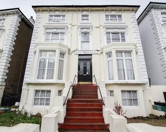 Avoca House Hotel - London - Building