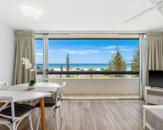 Hi Ho Beach Apartments - Broadbeach