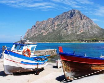 Casa Vacanza Tra Cielo E Mare - Custonaci