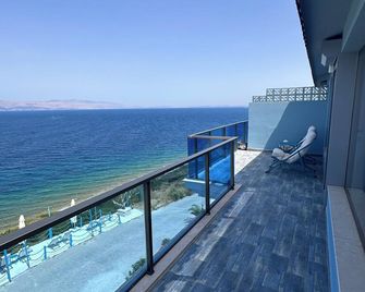 Fener Hotel Café & Kahvalti - Çeşme - Balkon
