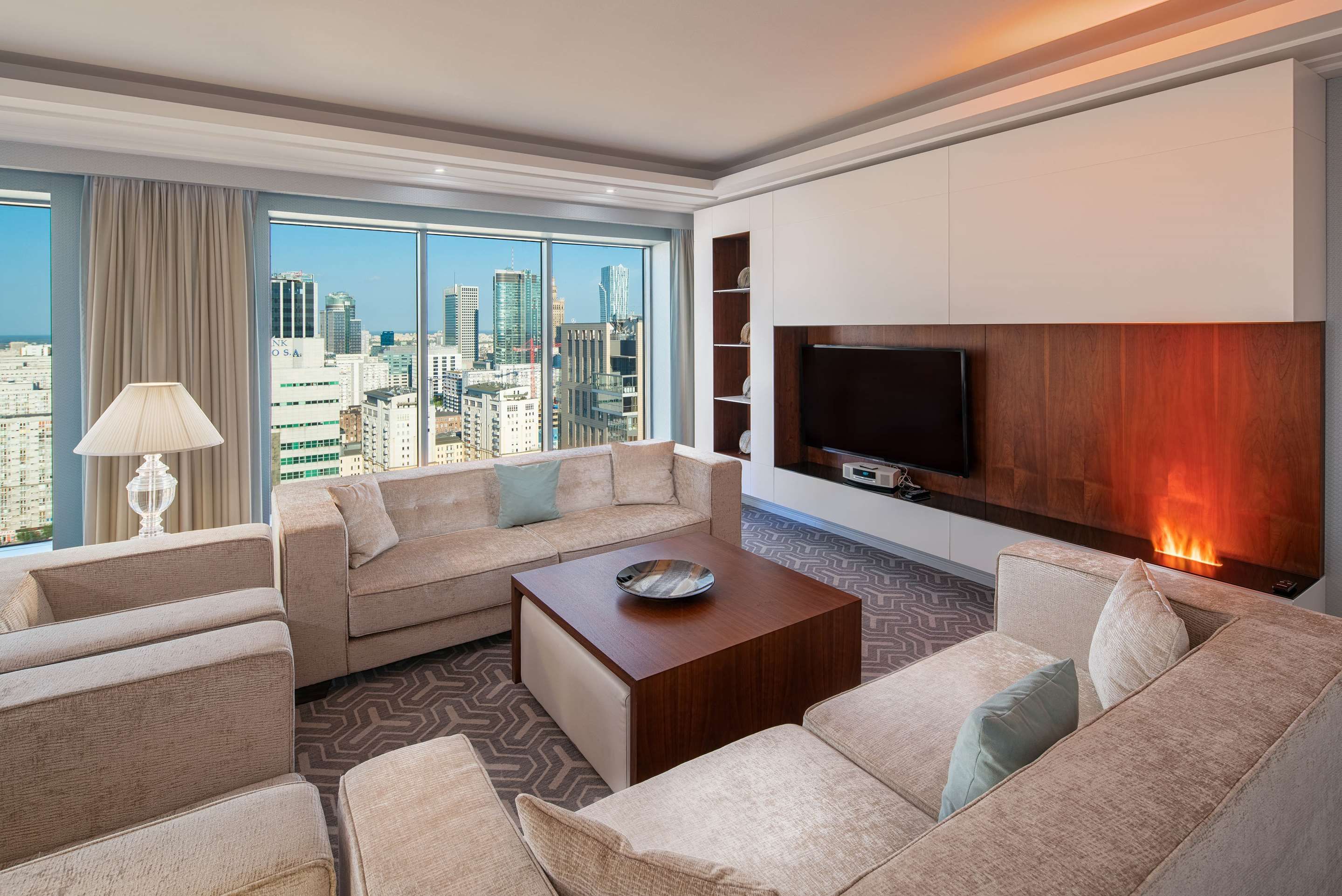 هيلتون وورسو سيتي - وارسو - غرفة معيشة