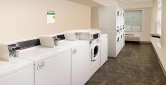 Woodspring Suites Knoxville Airport - Louisville