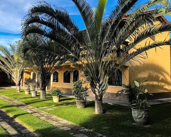 Pousada Estalage - Cabo Frío - Entrada del hotel
