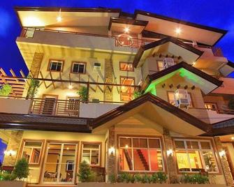Staylite Candon Hotel - Candon - Building