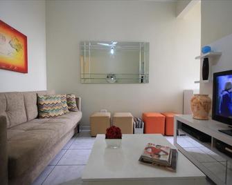Dutra 1104 - Rio de Janeiro - Living room