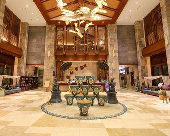 Maple Palace Hotel - Kunming - Lobby