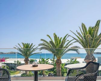 Del Mare - Perama - Balcó