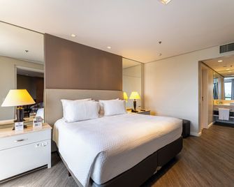 Hotel Deville Prime Porto Alegre - Porto Alegre