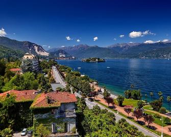 The Cottage on the Lake - Baveno - Bâtiment