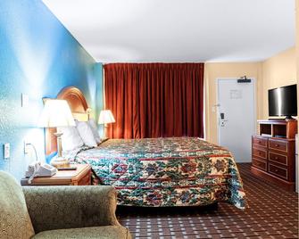 Economy Inn and Suites - Henderson - Bedroom