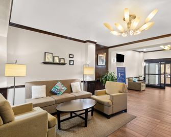 Sleep Inn And Suites Bush Intercontinental - Iah East - האמבל - לובי