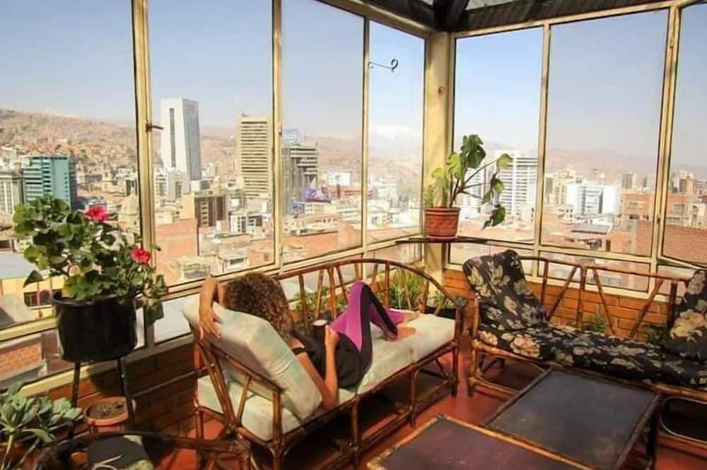 هوستل كانوا - لا باز - شرفة