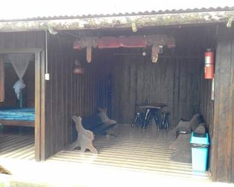 Come & Feel Like At Home With A Real Costa Rican Family!! - Bijagua - Patio