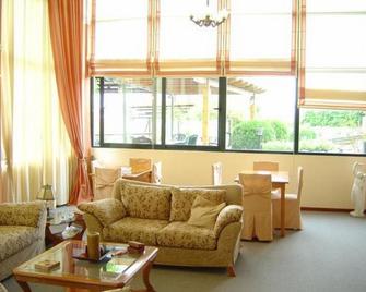 Morfeas Hotel - Chalcis