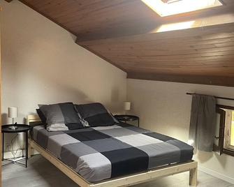 Coucher de soleil en Camargue - Arlés - Habitación