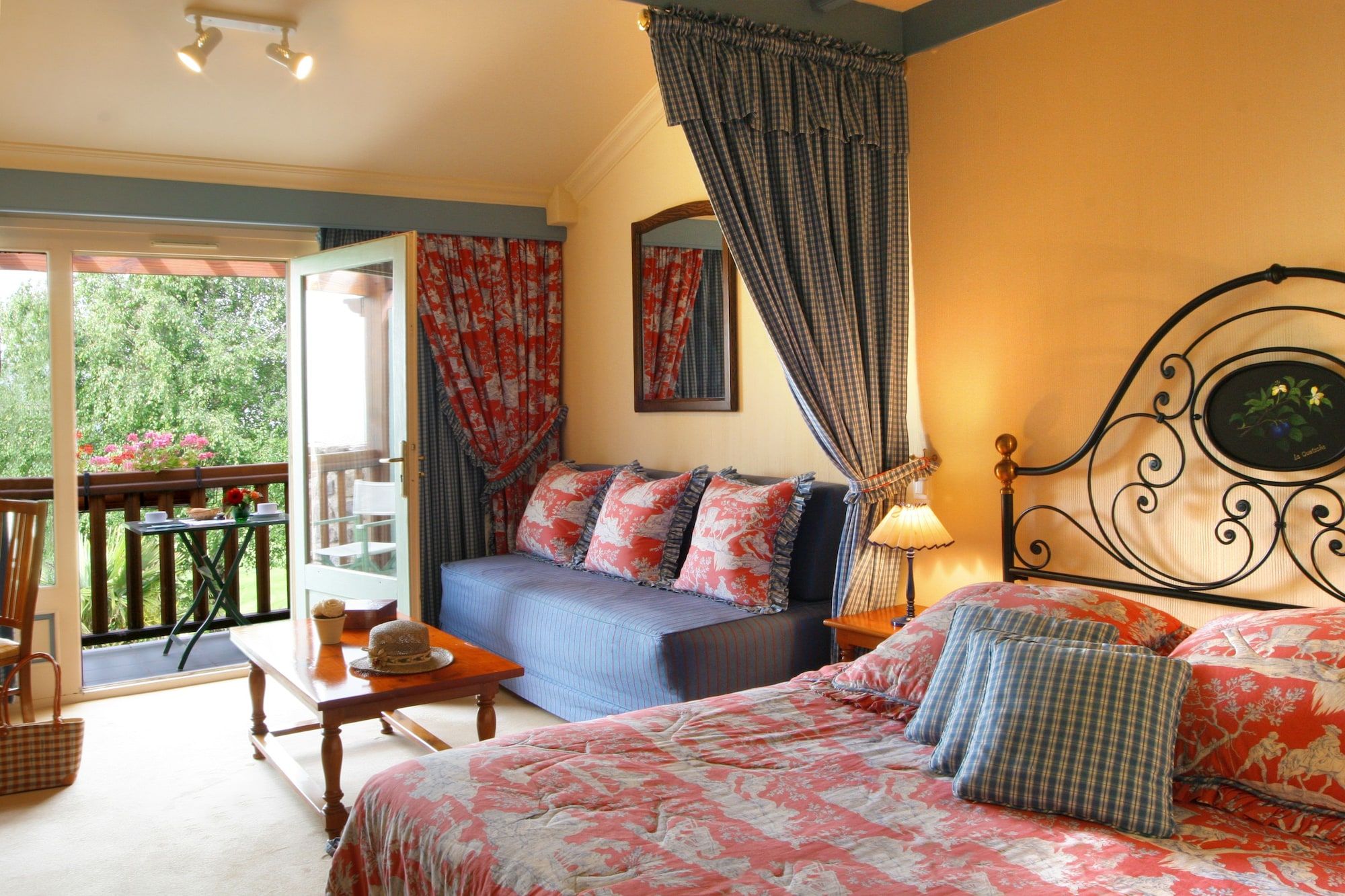 دومان دو فالجوس جولف إيه سبا