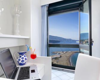 Panorama Palace Hotel - Meta