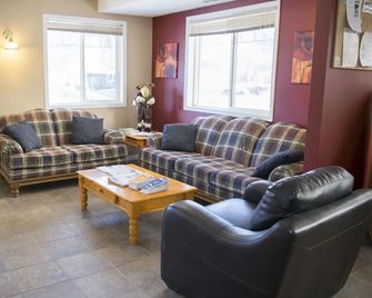 Banff Boundary Lodge - Harvie Heights - Sufragerie
