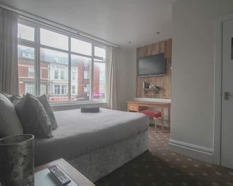 Malibu Hotel - Blackpool - Bedroom