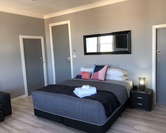 The Mark Studios - New Lambton - Habitación
