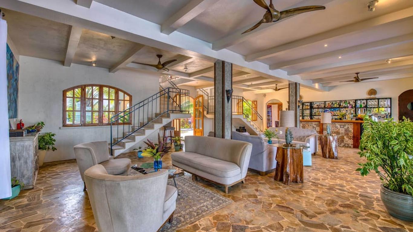 El Castillo - Adults only