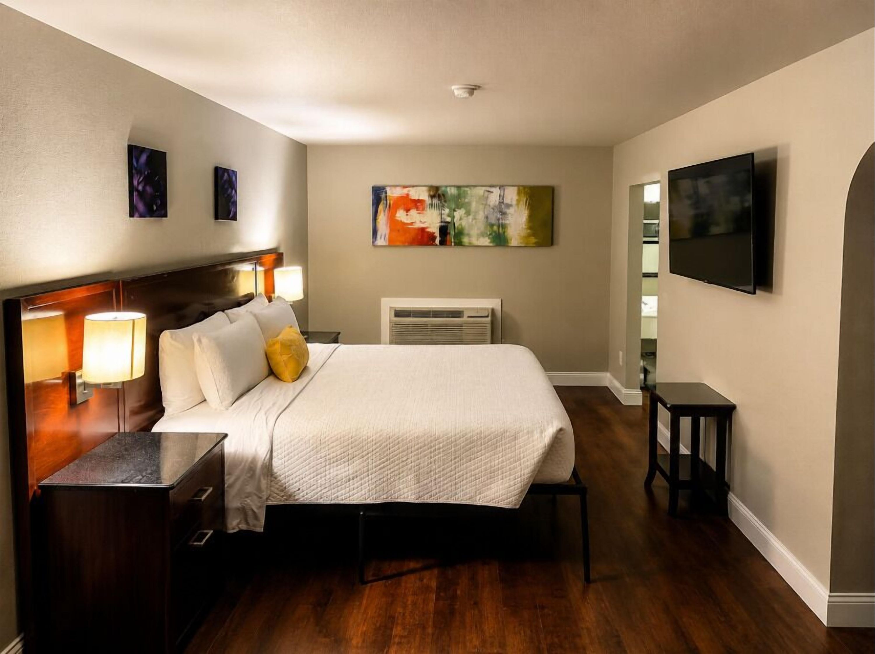 Stratus Suites Boutique Hotel - קילין
